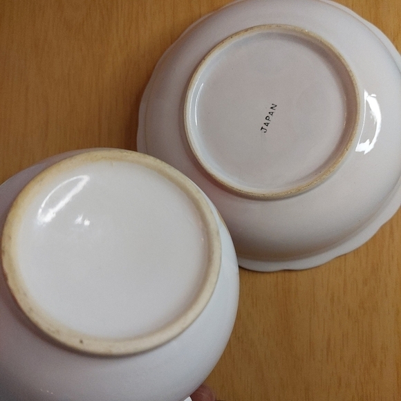 Vintage* Medium Ceramic Pitcher and Bowl - Picture 8 of 11